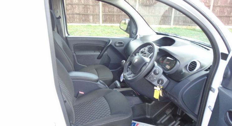2016 16 Renault Kangoo 1.5 dCi ML19 Business+ Panel Van 5dr Diesel Manual MWB Euro 5 (75 ps) air con 70k fsh